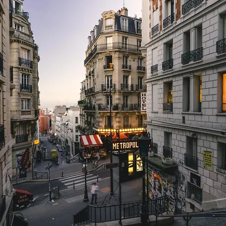 Latin Quarter Studio